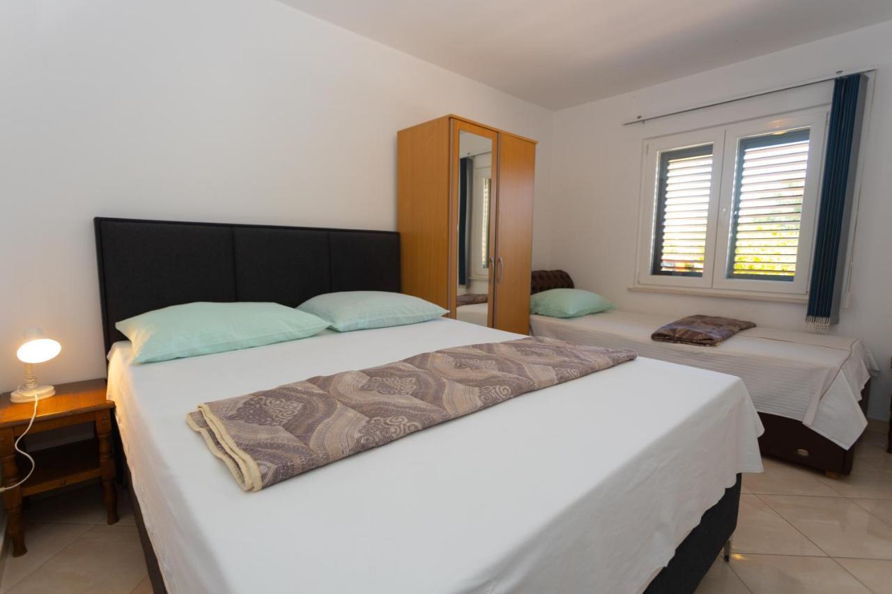 Apartmani Melisa Sumartin Extérieur photo