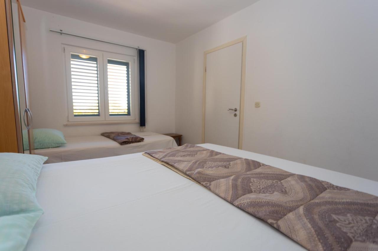 Apartmani Melisa Sumartin Extérieur photo