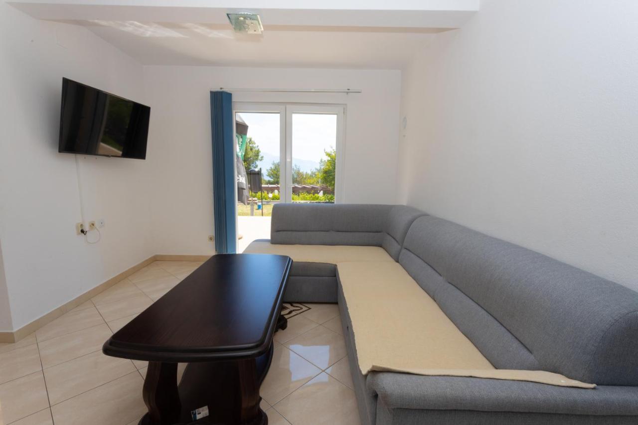 Apartmani Melisa Sumartin Extérieur photo