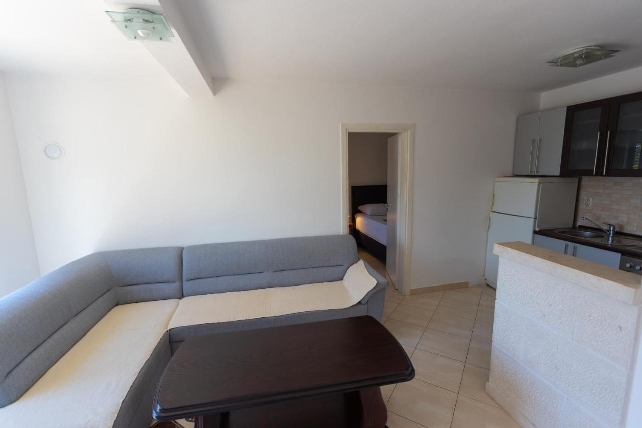 Apartmani Melisa Sumartin Extérieur photo